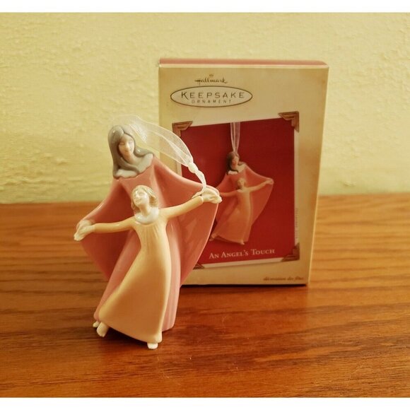 Angel Ornament Christmas Vintage Hallmark Keepsake An Angels Touch Holiday New - Picture 4 of 4